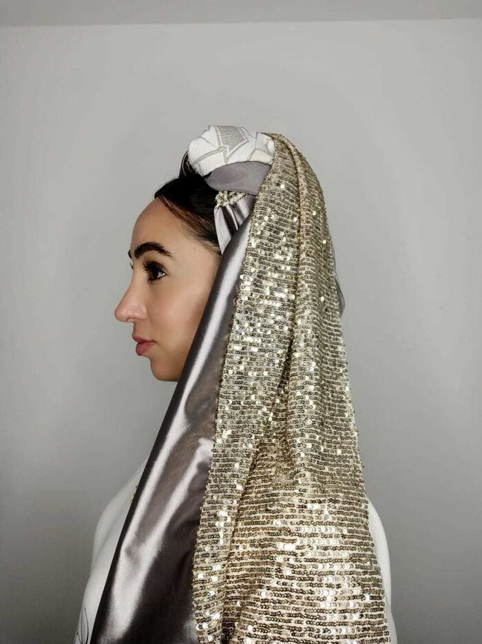 משולבת אפור זהב